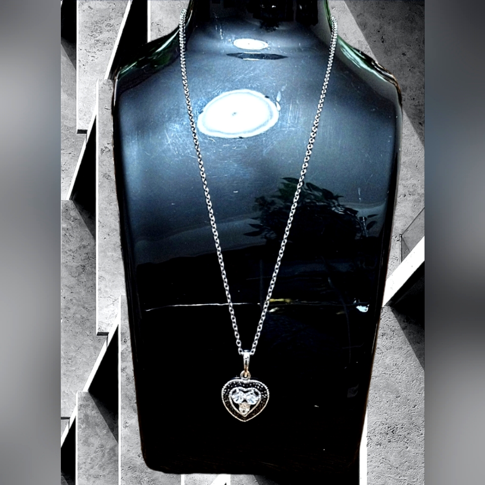 925 Sterling Silver Cubic Zirconia Heart Pendant